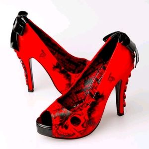 Iron fist skull heels red & black w/red laced up 9